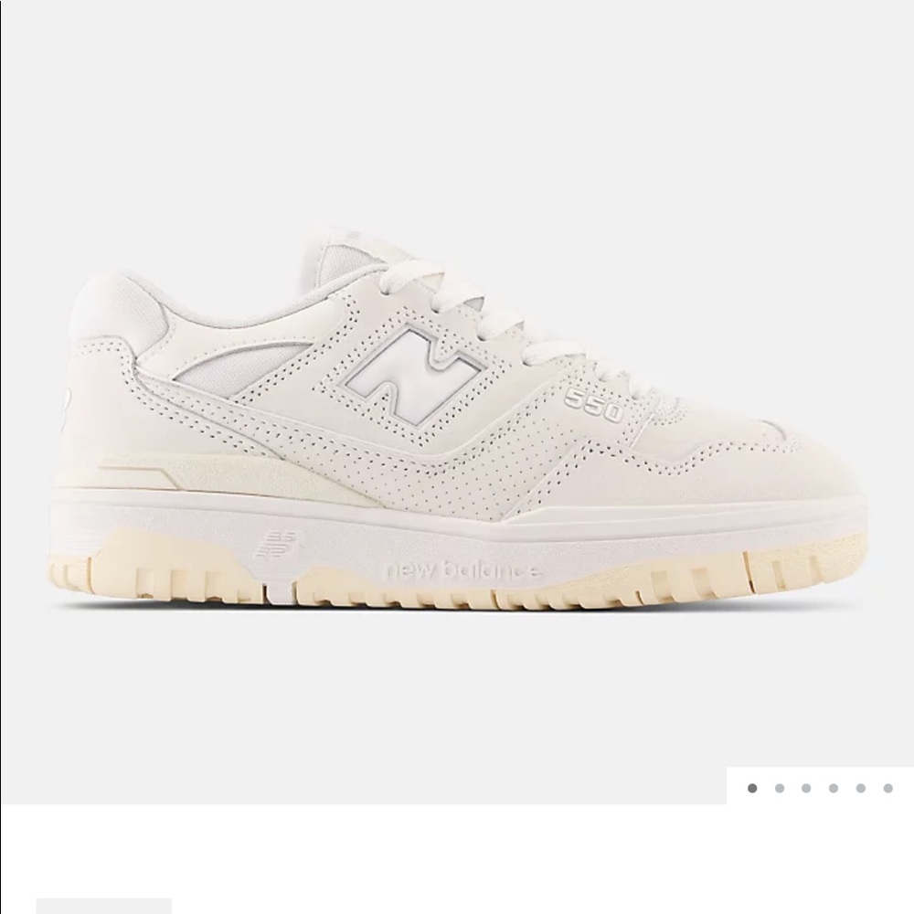 New Balance Women’s 550 Sneaker
